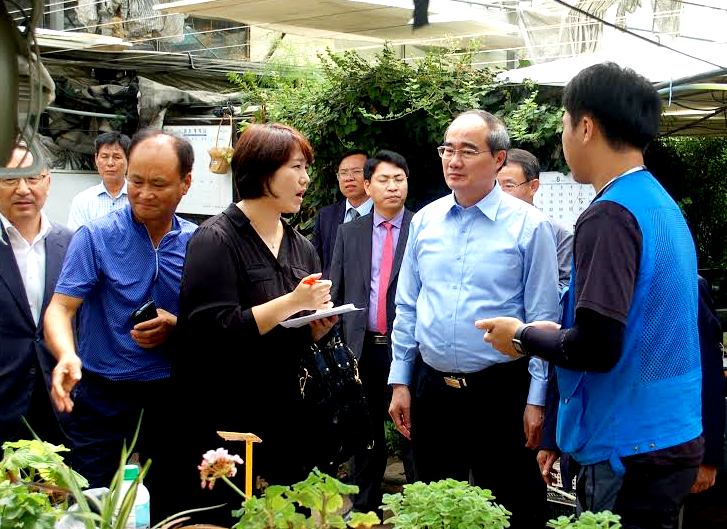 Đồng chí Nguyễn Thiện Nhân chào xã giao Thủ tướng Đại Hàn Dân Quốc